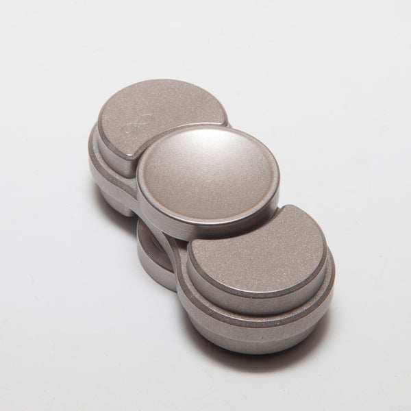 Torqbar® Magnum Stainless Steel Blasted/Tumbled With Magnum Big Dish Buttons